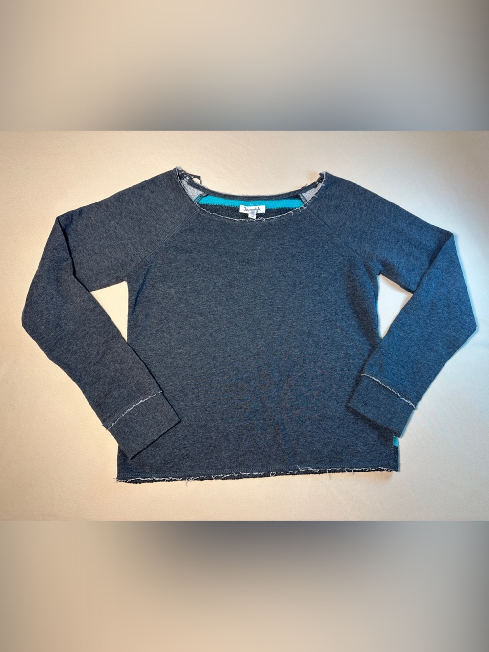 Aeropostale Sweater Juniors Gray Pullover Medium Teal Stripe Back Boat Neck